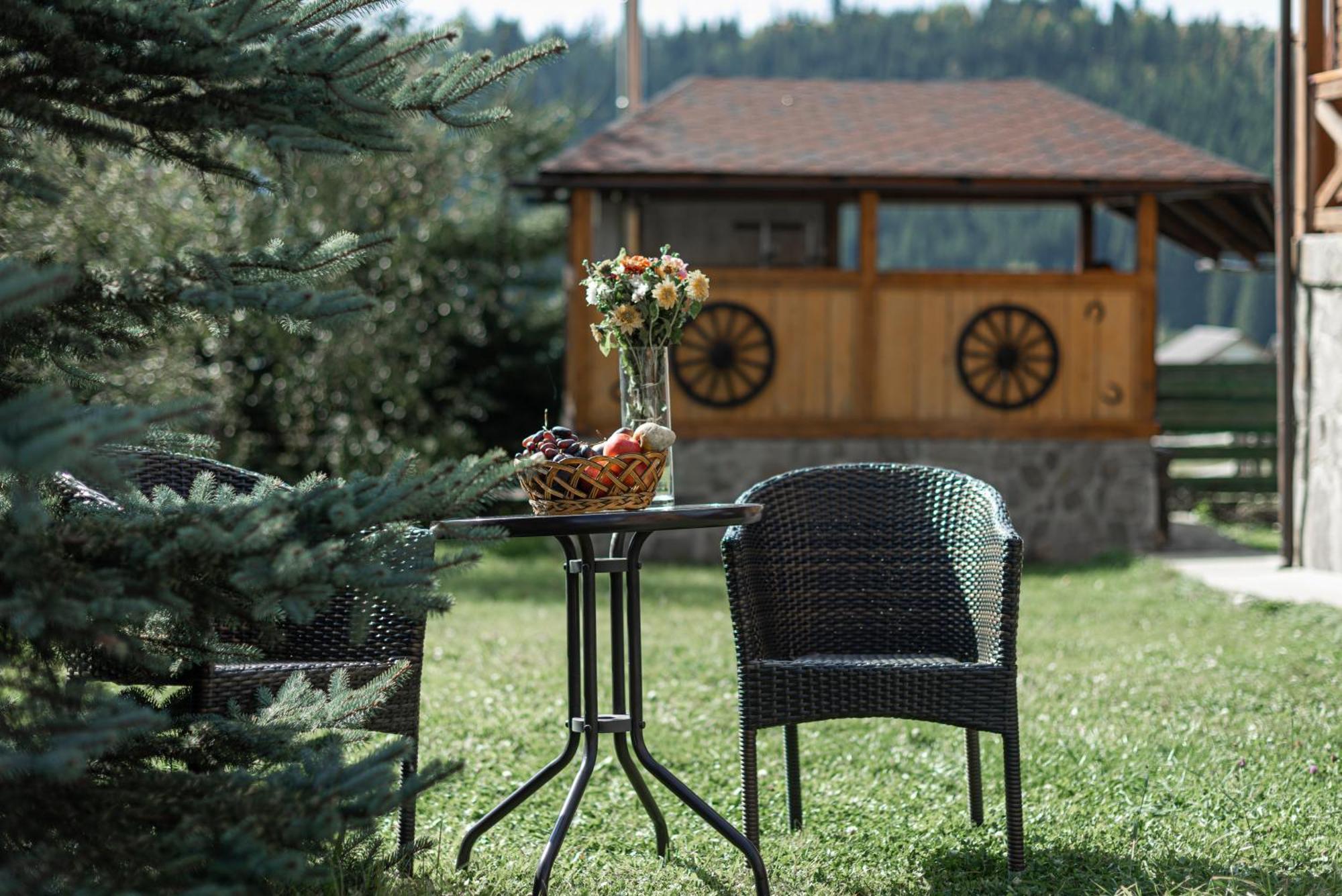 Aura Karpat Hotel Bukovel Exterior foto