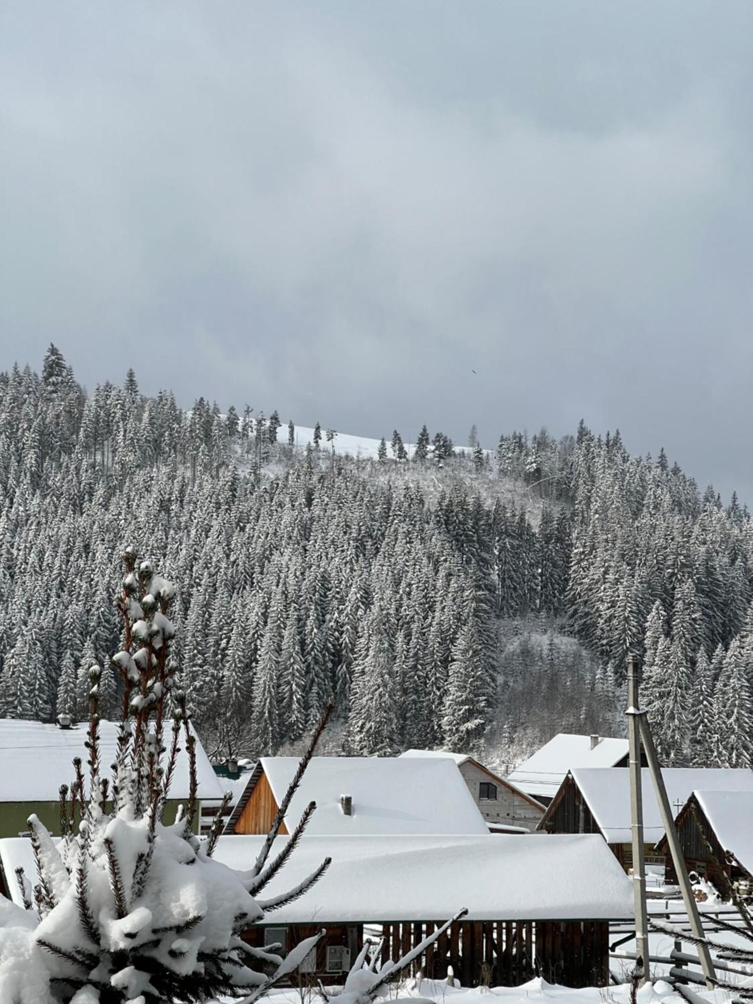 Aura Karpat Hotel Bukovel Exterior foto